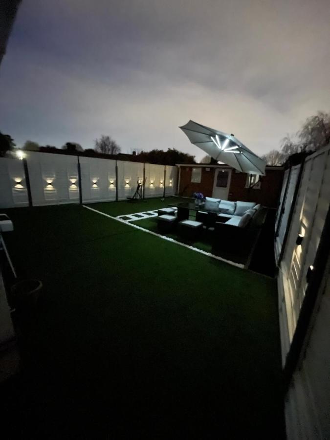 North Avenue Guest House Ltd, Heathrow Airport-Free Parking Hayes  Eksteriør bilde