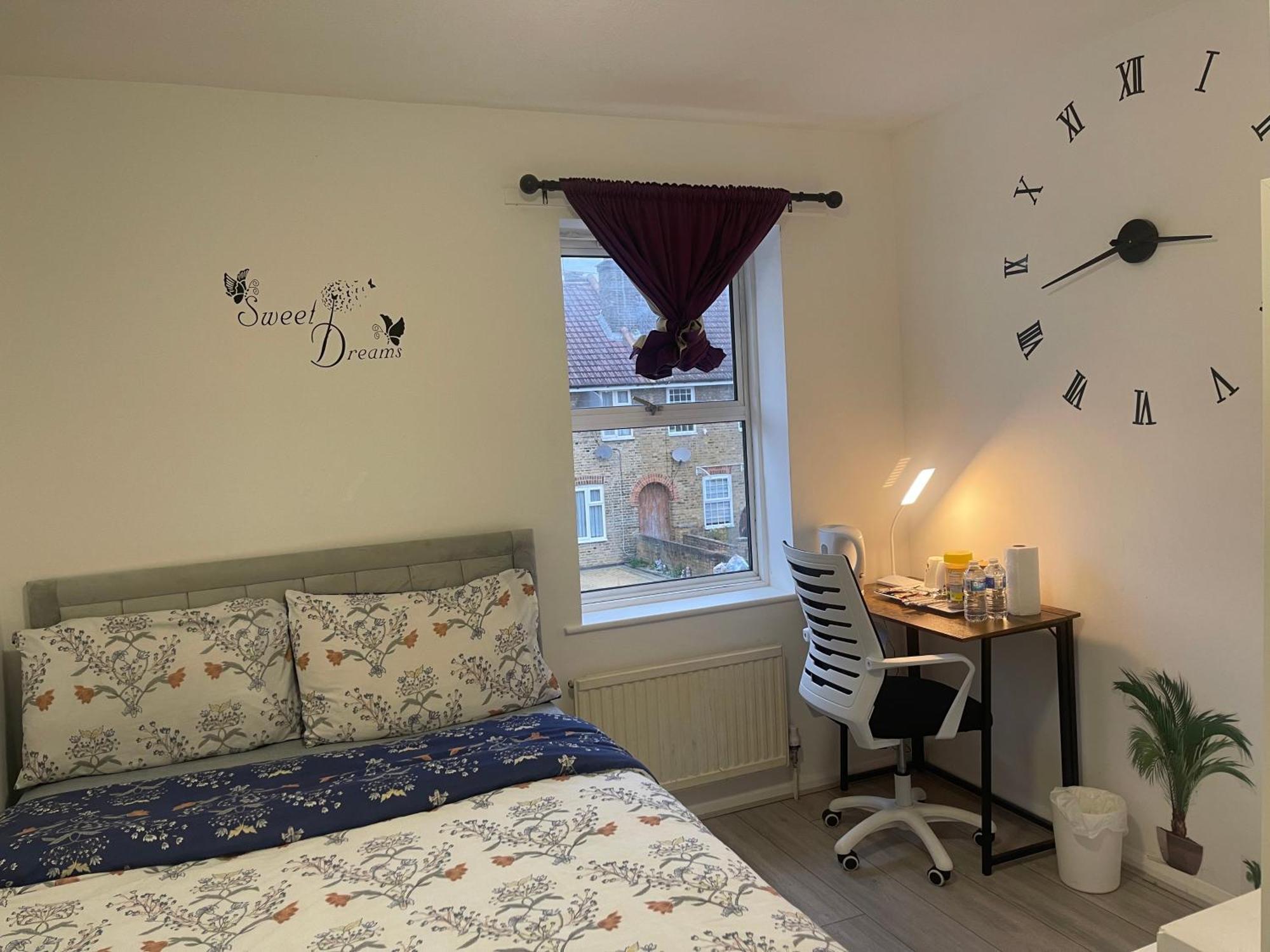 North Avenue Guest House Ltd, Heathrow Airport-Free Parking Hayes  Eksteriør bilde